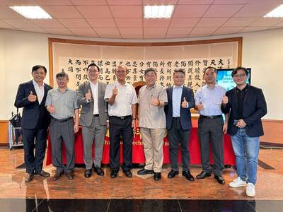 各長官合照(另開新視窗)