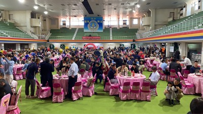 中午在建國科大禮堂席開64桌,舉辦「校慶感恩餐會」,成為校慶活動最高潮。